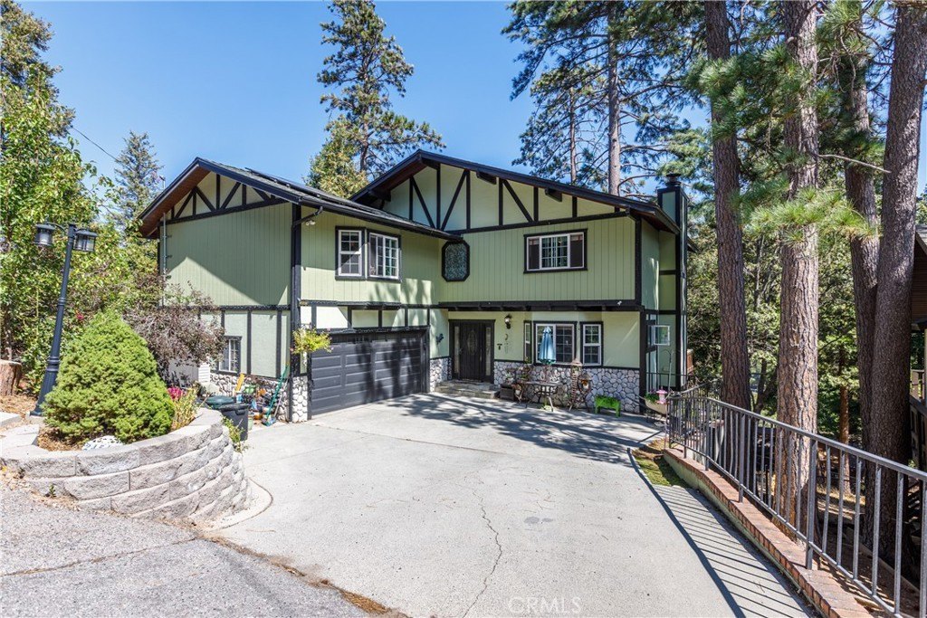Crestline, California, 92325, United States, 5 Bedrooms Bedrooms, ,4 BathroomsBathrooms,Residential,Forsale,1971046 Crestline, California, 92325, United States, 5 Bedrooms Bedrooms, ,4 BathroomsBathrooms,Residential,Forsale,1971046