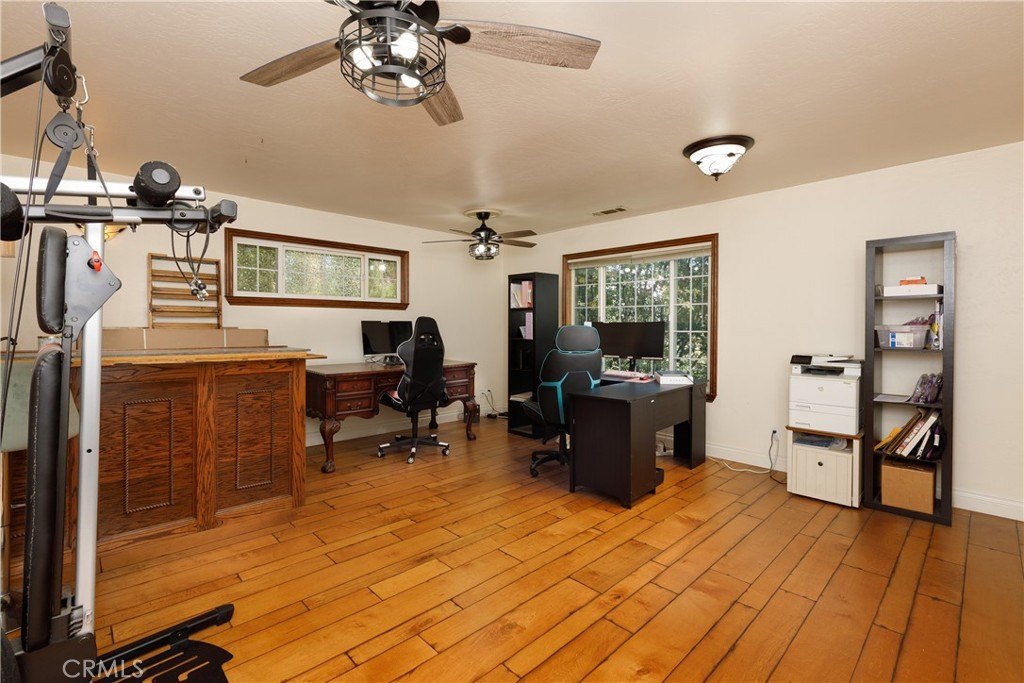 Crestline, California, 92325, United States, 5 Bedrooms Bedrooms, ,4 BathroomsBathrooms,Residential,Forsale,1971046