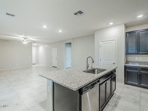 Gilbert, Arizona, 85296, United States, 3 Bedrooms Bedrooms, ,2 BathroomsBathrooms,Residential,Forsale,1953469