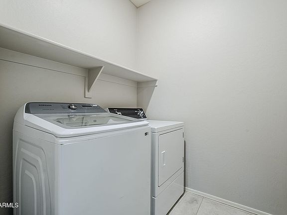 Gilbert, Arizona, 85296, United States, 3 Bedrooms Bedrooms, ,2 BathroomsBathrooms,Residential,Forsale,1953469