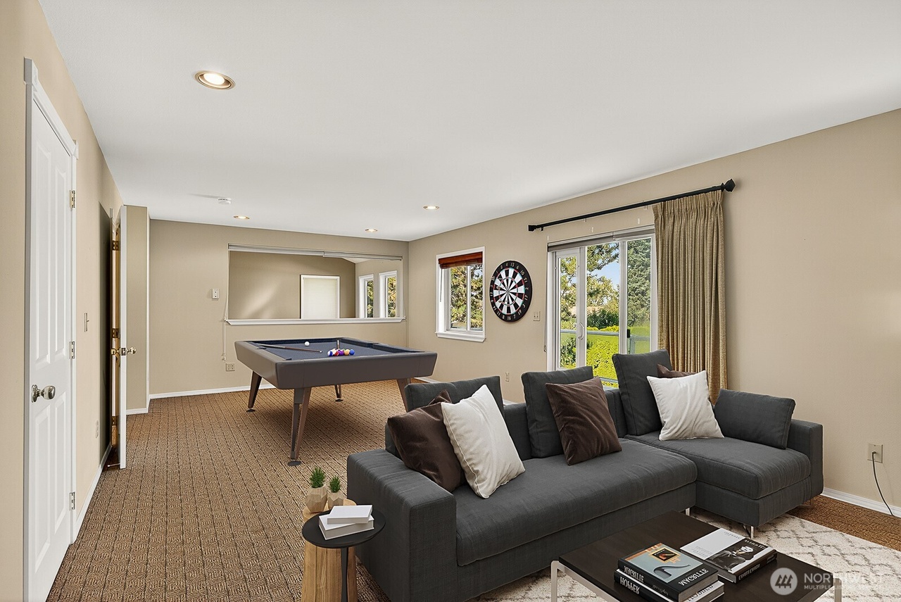 Anacortes, Washington, 98221, United States, 3 Bedrooms Bedrooms, ,2 BathroomsBathrooms,Residential,Forsale,1965872