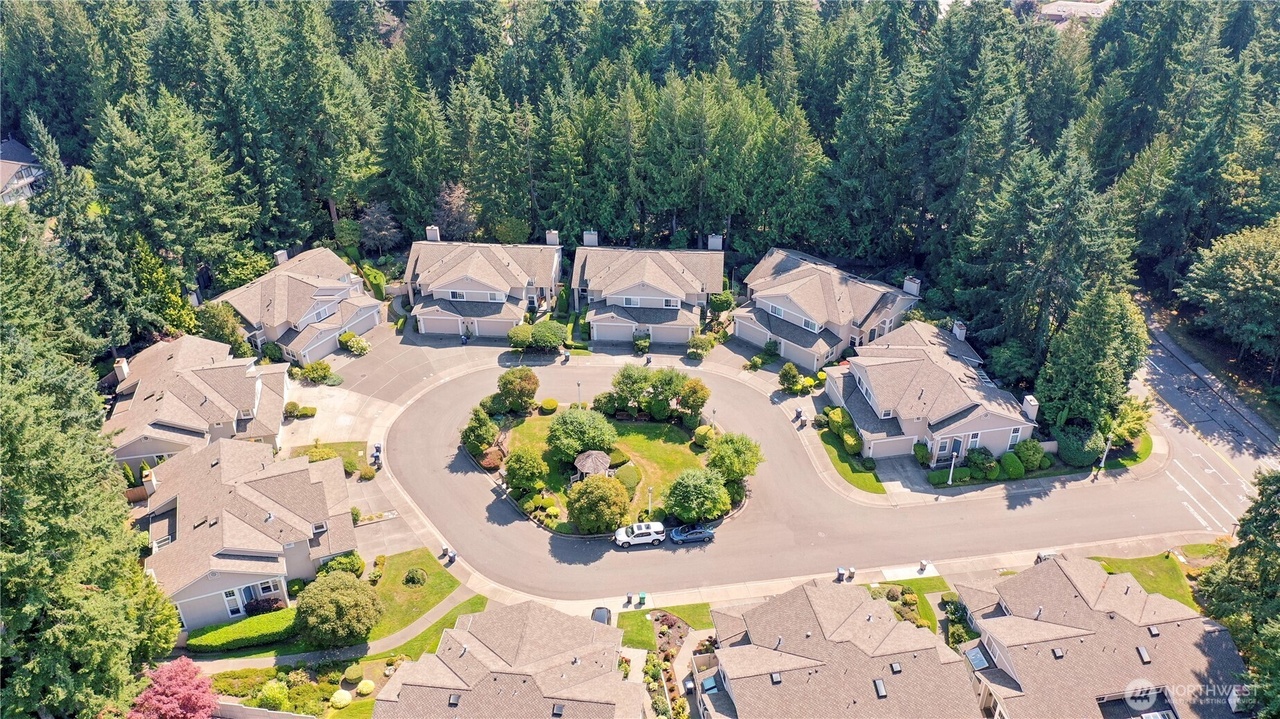 Mill Creek, Washington, 98012, United States, 2 Bedrooms Bedrooms, ,3 BathroomsBathrooms,Residential,Forsale,1965874