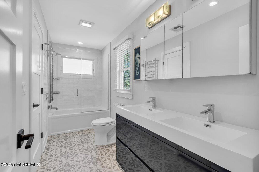 Belmar, New Jersey, 07719, United States, 4 Bedrooms Bedrooms, ,3.5 BathroomsBathrooms,Residential,Forsale,1984565