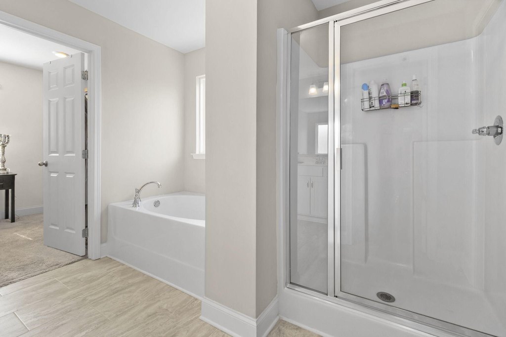 Ooltewah, Tennessee, 37363, United States, 5 Bedrooms Bedrooms, ,3.5 BathroomsBathrooms,Residential,Forsale,2004665