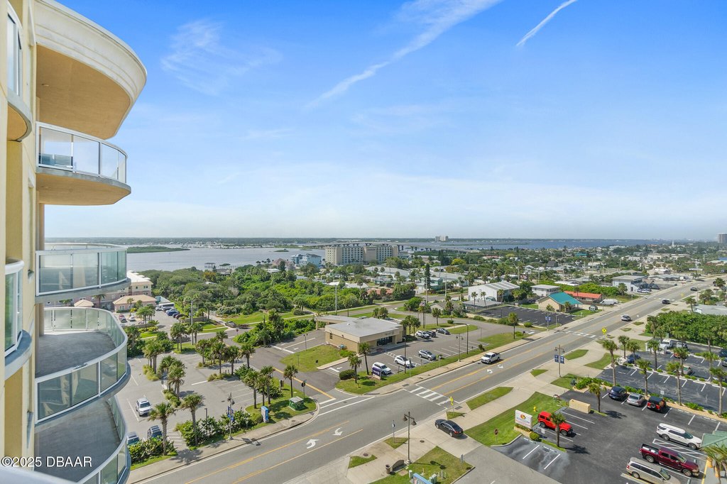 Daytona Beach Shores, Florida, 32118, United States, 2 Bedrooms Bedrooms, ,2.5 BathroomsBathrooms,Residential,Forsale,1964585
