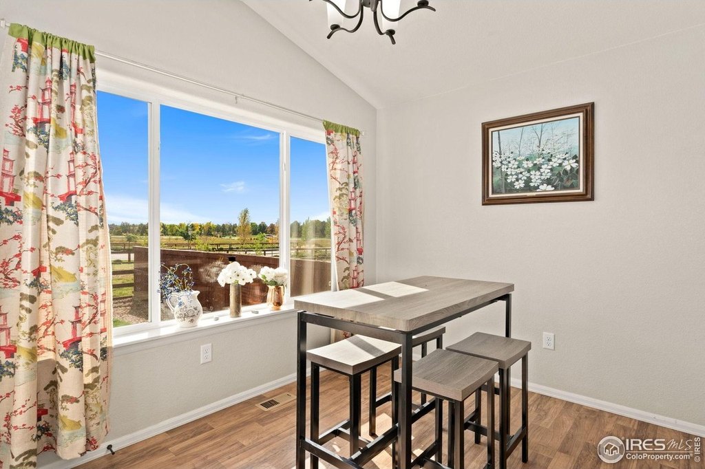 Windsor, Colorado, 80550, United States, 5 Bedrooms Bedrooms, ,3 BathroomsBathrooms,Residential,Forsale,1967217