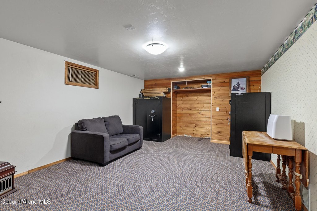 Coeur d'Alene, Idaho, 83815, United States, 3 Bedrooms Bedrooms, ,3 BathroomsBathrooms,Residential,Forsale,1984584