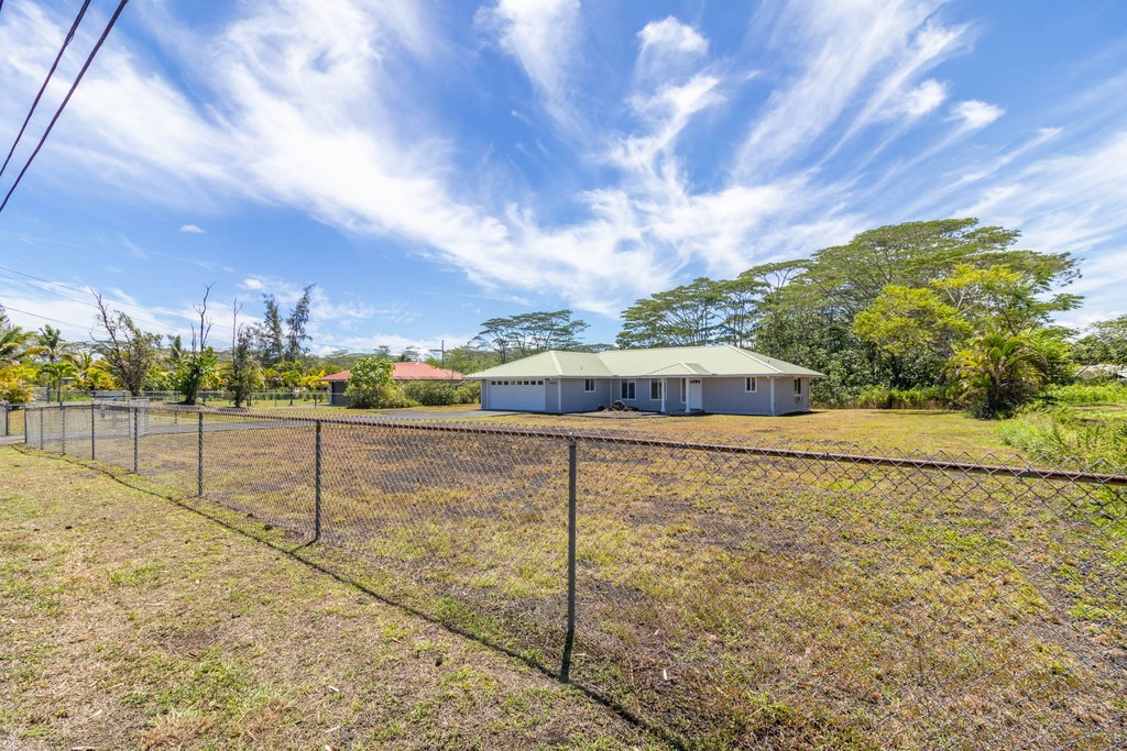 Keaau, Hawaii, 96749, United States, 3 Bedrooms Bedrooms, ,2 BathroomsBathrooms,Residential,Forsale,1989839
