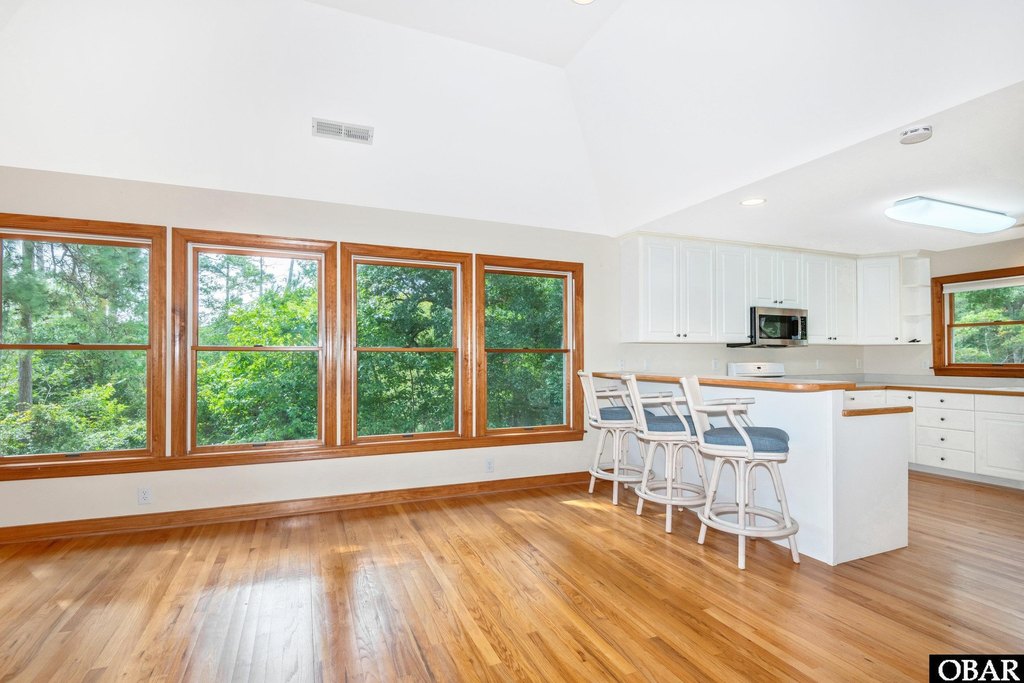 Kill Devil Hills, North Carolina, 27948, United States, 3 Bedrooms Bedrooms, ,3 BathroomsBathrooms,Residential,Forsale,1993772