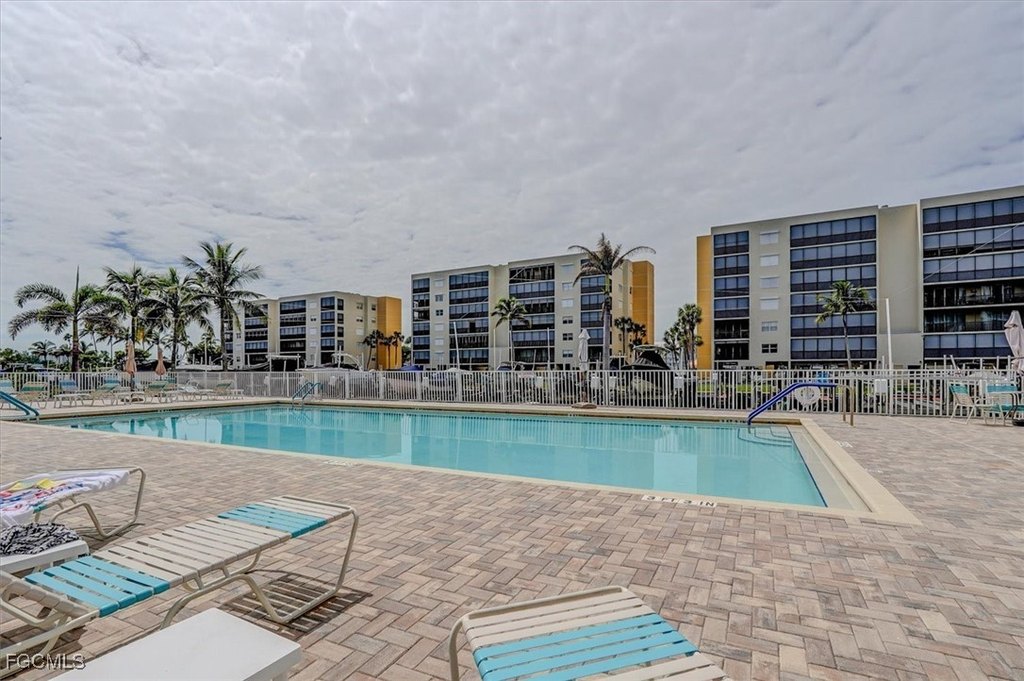 Fort Myers Beach, Florida, 33931, United States, 2 Bedrooms Bedrooms, ,2 BathroomsBathrooms,Residential,Forsale,2004817