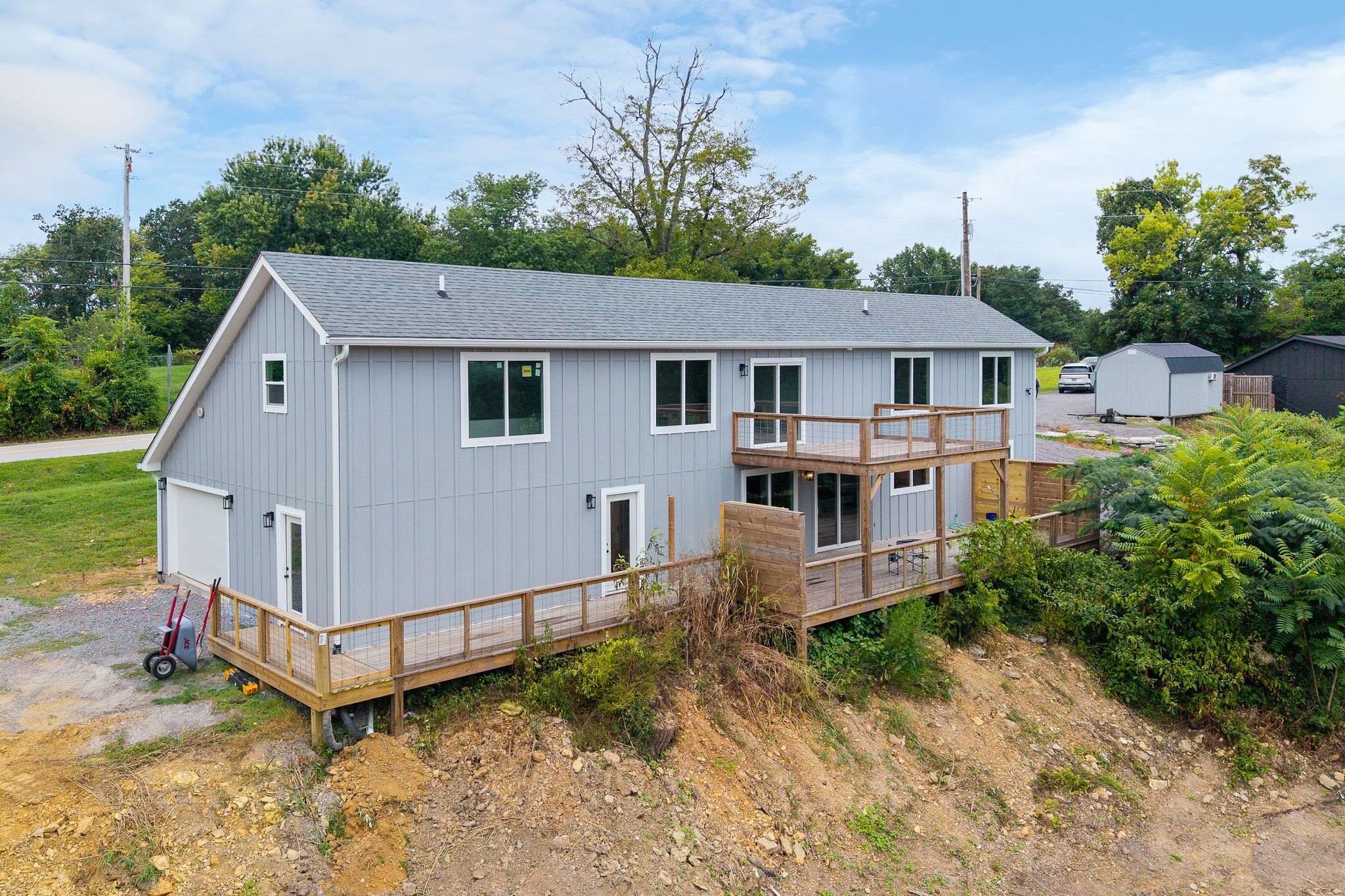 Dowelltown, Tennessee, 37059, United States, 4 Bedrooms Bedrooms, ,3 BathroomsBathrooms,Residential,Forsale,1999477