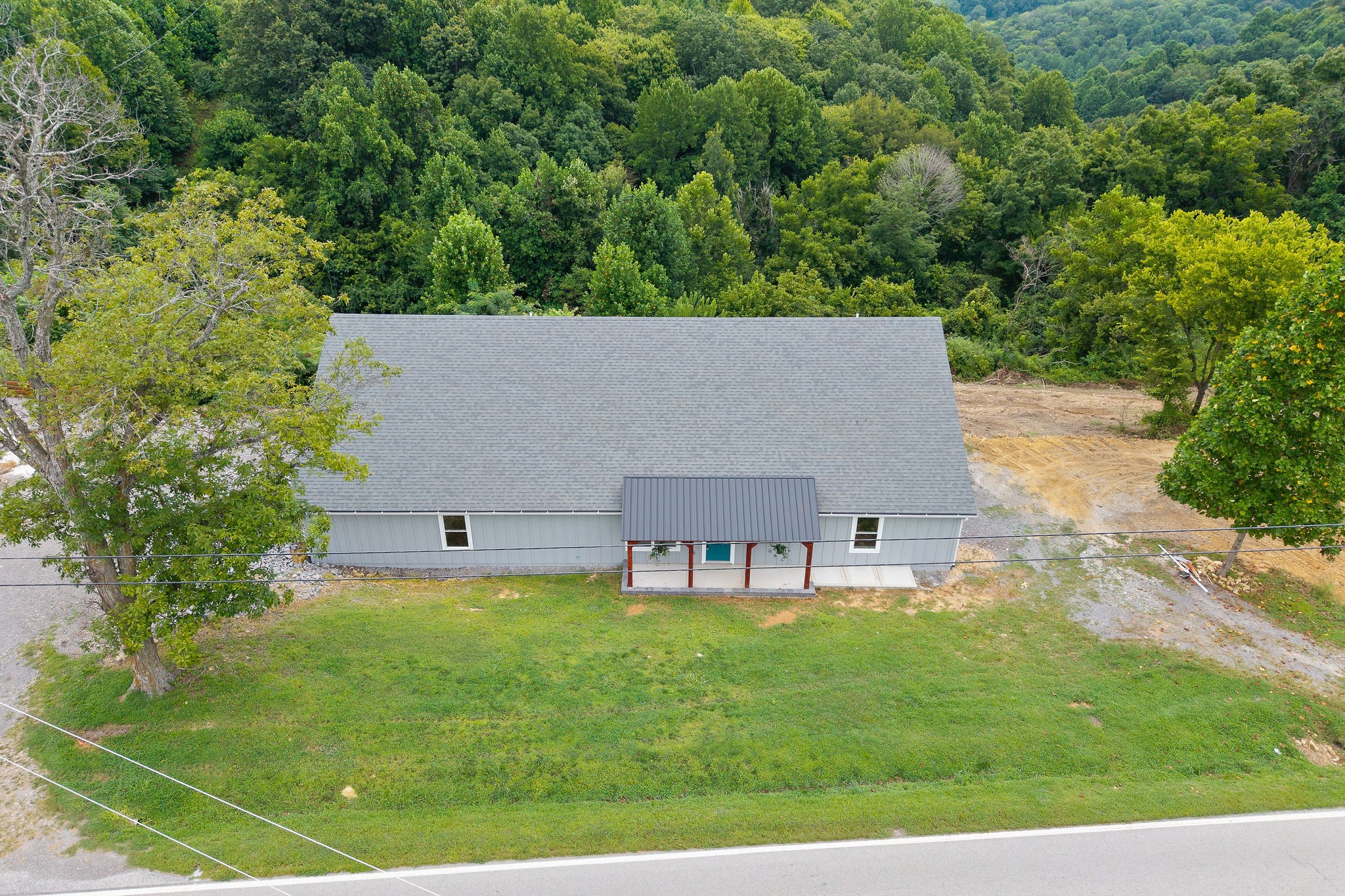 Dowelltown, Tennessee, 37059, United States, 4 Bedrooms Bedrooms, ,3 BathroomsBathrooms,Residential,Forsale,1999477