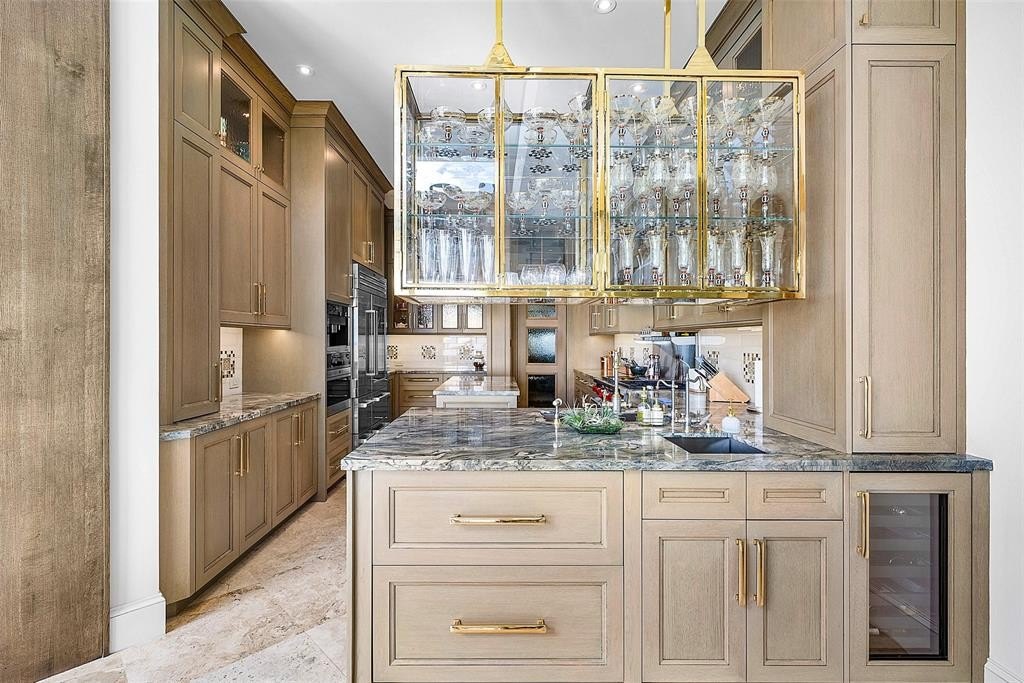 Highland Beach, Florida, 33487, United States, 4 Bedrooms Bedrooms, ,4.5 BathroomsBathrooms,Residential,Forsale,1968238