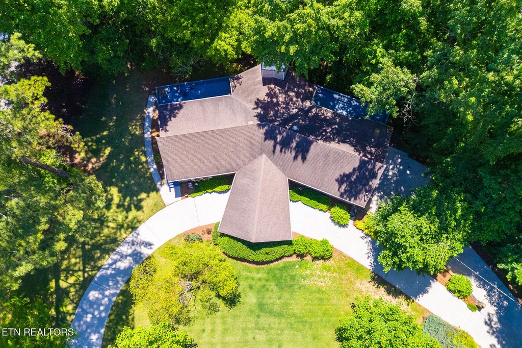 Knoxville, Tennessee, 37919, United States, 4 Bedrooms Bedrooms, ,3.5 BathroomsBathrooms,Residential,Forsale,1893800