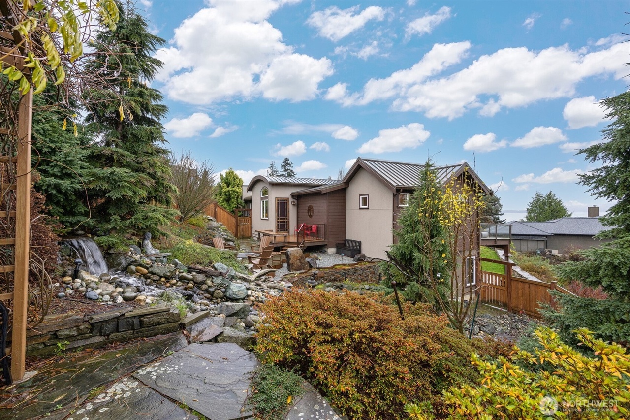 Bellingham, Washington, 98225, United States, 3 Bedrooms Bedrooms, ,2 BathroomsBathrooms,Residential,Forsale,2009205