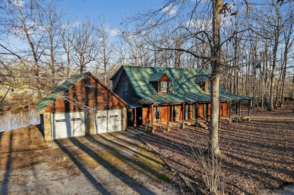 Sparta, Tennessee, 38583, United States, 3 Bedrooms Bedrooms, ,3 BathroomsBathrooms,Residential,Forsale,2010948