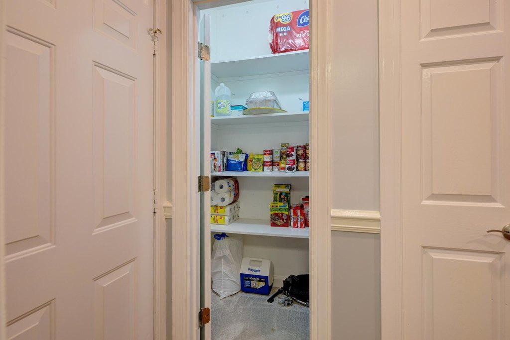 Hixson, Tennessee, 37343, United States, 3 Bedrooms Bedrooms, ,3.5 BathroomsBathrooms,Residential,Forsale,2011258