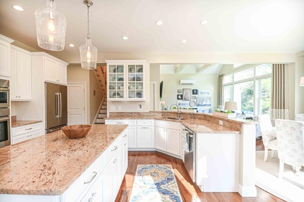 Ogunquit, Maine, 03907, United States, 4 Bedrooms Bedrooms, ,3 BathroomsBathrooms,Residential,Forsale,1894028