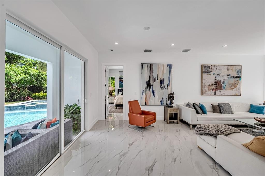 Oakland Park, Florida, 33334, United States, 4 Bedrooms Bedrooms, ,4 BathroomsBathrooms,Residential,Forsale,1968291