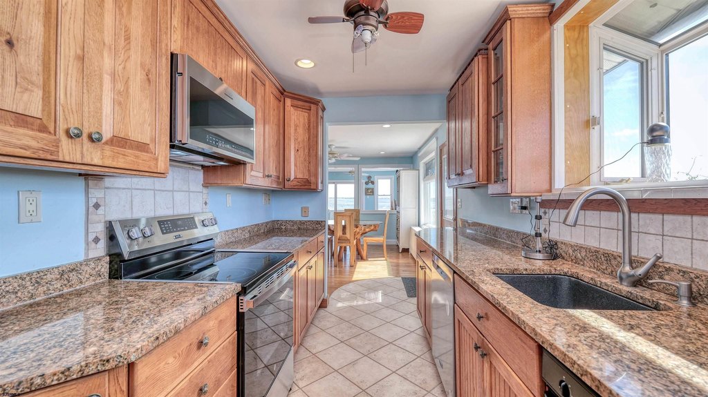 Somers Point, New Jersey, 08244, United States, 3 Bedrooms Bedrooms, ,3 BathroomsBathrooms,Residential,Forsale,1967257