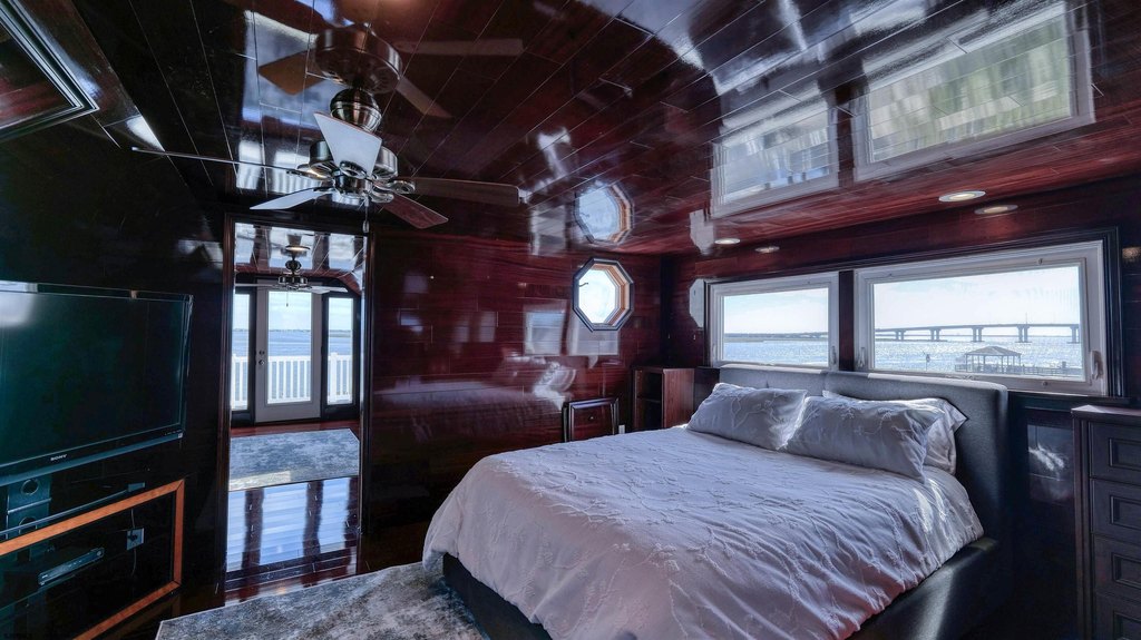 Somers Point, New Jersey, 08244, United States, 3 Bedrooms Bedrooms, ,3 BathroomsBathrooms,Residential,Forsale,1967257