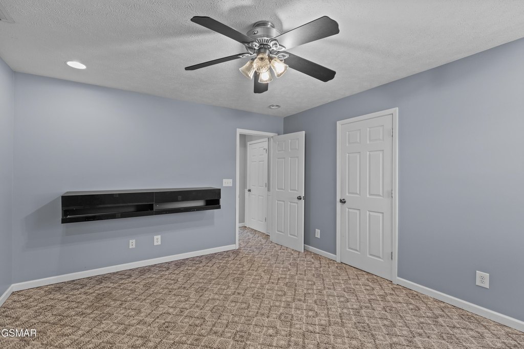 Baneberry, Tennessee, 37890, United States, 3 Bedrooms Bedrooms, ,2.5 BathroomsBathrooms,Residential,Forsale,1999467