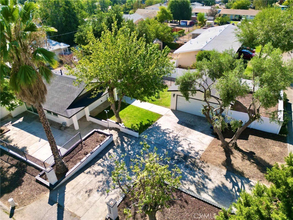 Yucaipa, California, 92399, United States, 2 Bedrooms Bedrooms, ,1 BathroomBathrooms,Residential,Forsale,1992755