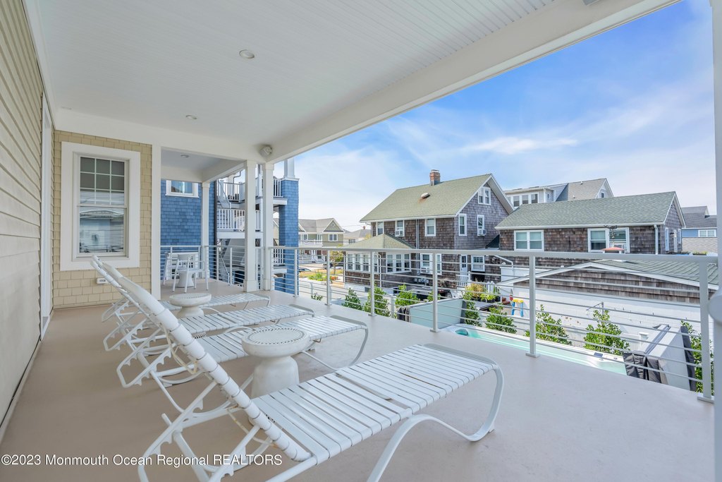 Seaside Park, New Jersey, 08752, United States, 7 Bedrooms Bedrooms, ,7 BathroomsBathrooms,Residential,Forsale,1922405