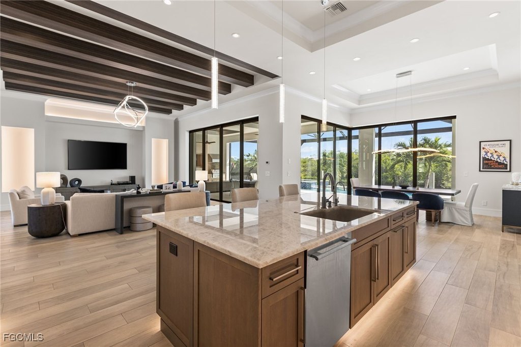 Fort Myers, Florida, 33908, United States, 4 Bedrooms Bedrooms, ,4.5 BathroomsBathrooms,Residential,Forsale,1998611