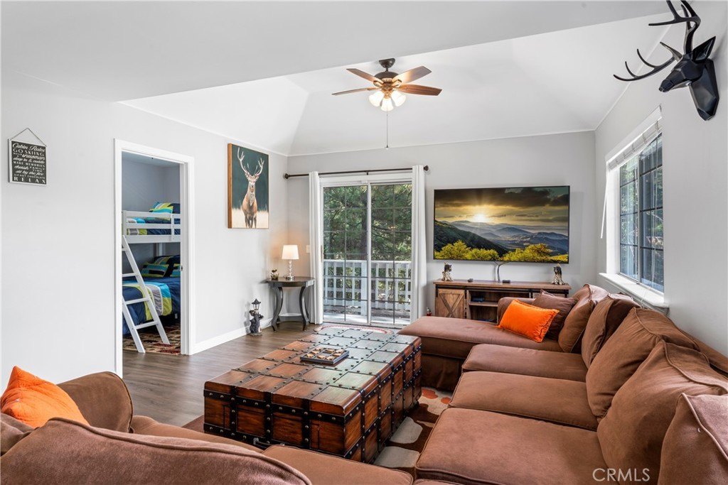 Lake Arrowhead, California, 92352, United States, 4 Bedrooms Bedrooms, ,2.5 BathroomsBathrooms,Residential,Forsale,1971038