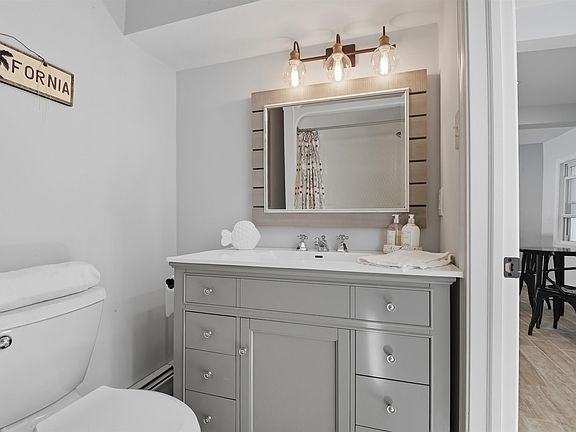 Margate, New Jersey, 08402, United States, 1 Bedroom Bedrooms, ,2 BathroomsBathrooms,Residential,Forsale,1967253