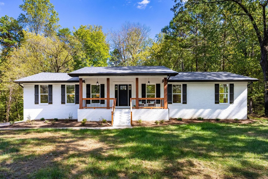 Hixson, Tennessee, 37343, United States, 4 Bedrooms Bedrooms, ,3 BathroomsBathrooms,Residential,Forsale,1995334 Hixson, Tennessee, 37343, United States, 4 Bedrooms Bedrooms, ,3 BathroomsBathrooms,Residential,Forsale,1995334