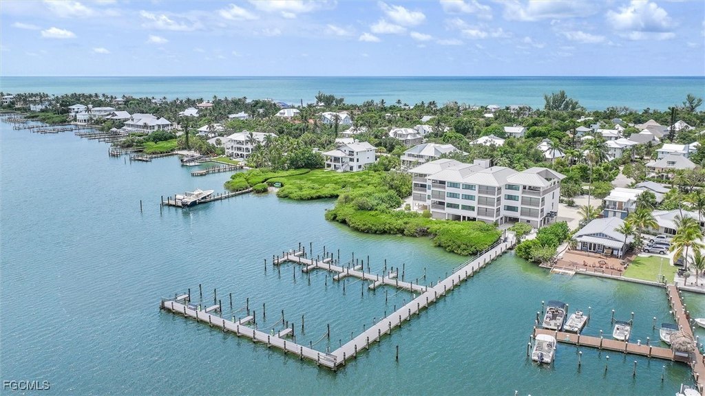 Captiva, Florida, 33924, United States, 2 Bedrooms Bedrooms, ,2 BathroomsBathrooms,Residential,Forsale,1886405