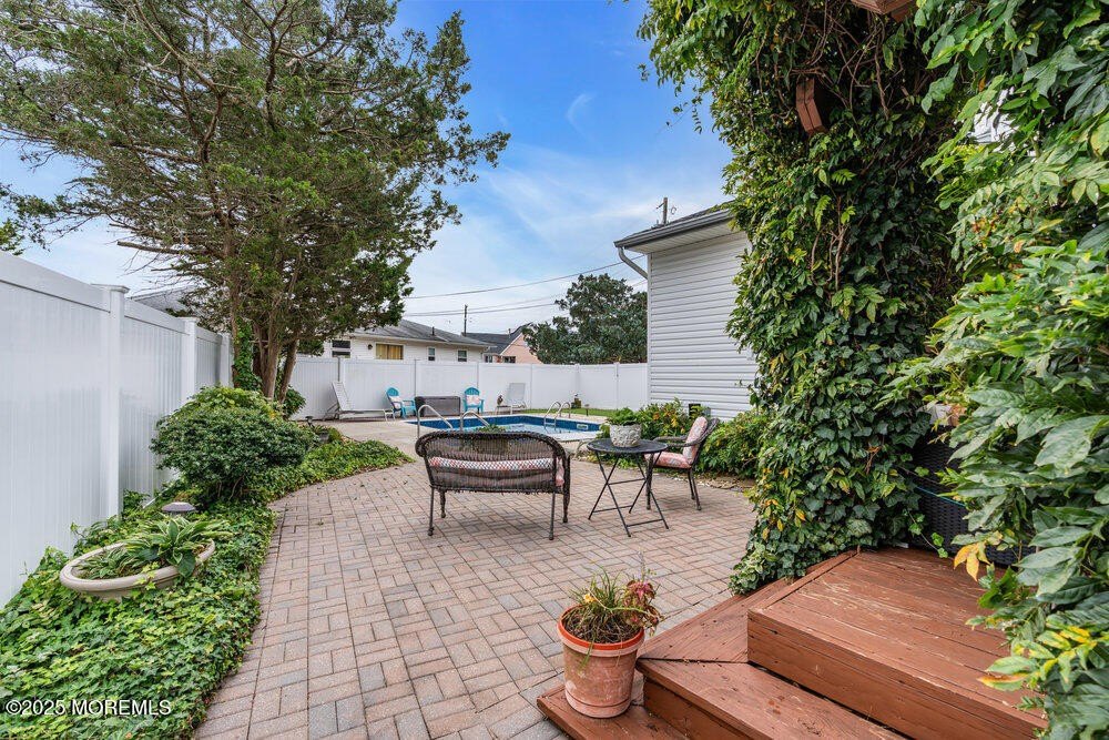 Toms River, New Jersey, 08753, United States, 4 Bedrooms Bedrooms, ,2.5 BathroomsBathrooms,Residential,Forsale,1994020