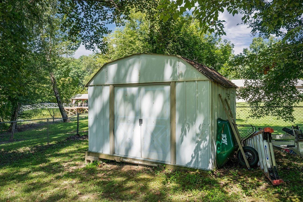 Sparta, Tennessee, 38583, United States, 3 Bedrooms Bedrooms, ,2.5 BathroomsBathrooms,Residential,Forsale,1996598