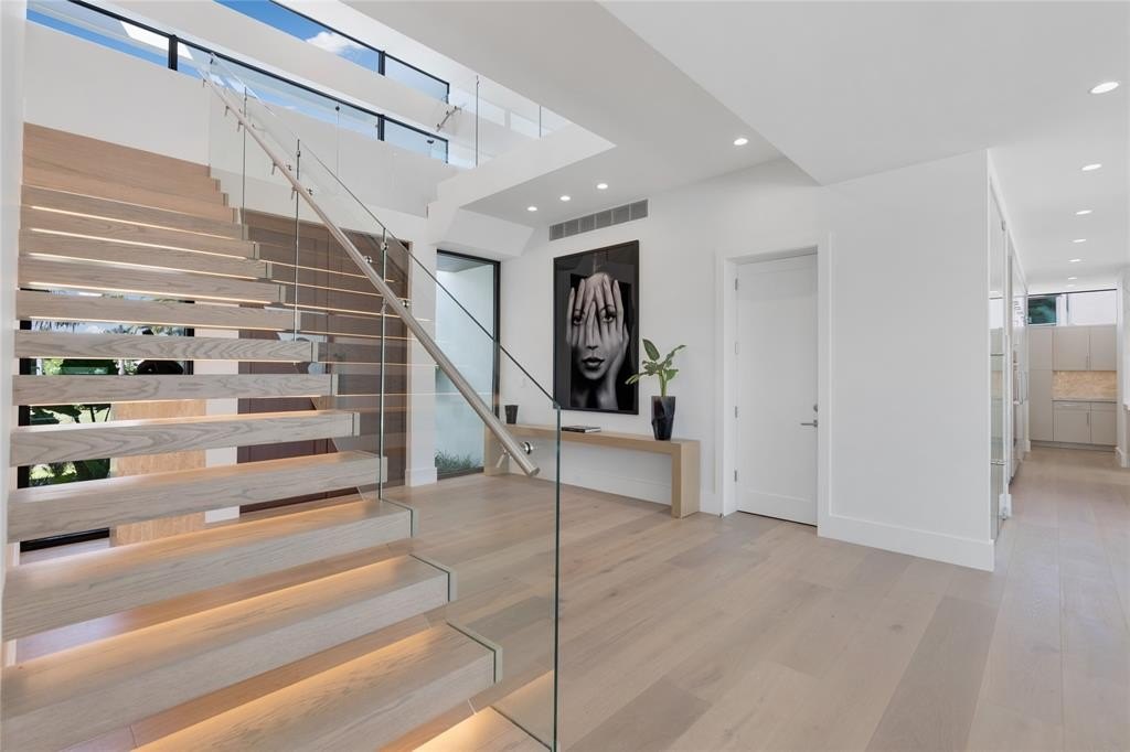 Fort Lauderdale, Florida, 33316, United States, 5 Bedrooms Bedrooms, ,6.5 BathroomsBathrooms,Residential,Forsale,2011541