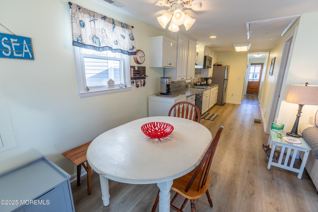 Seaside Park, New Jersey, 08752, United States, 2 Bedrooms Bedrooms, ,1 BathroomBathrooms,Residential,Forsale,1959749