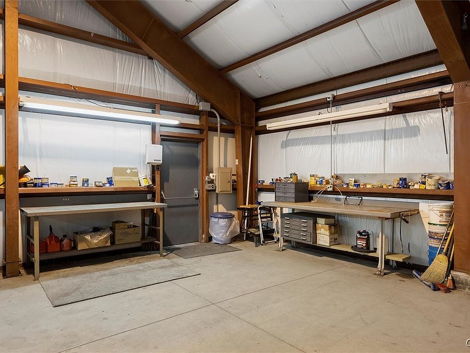 Eagle Bay, New York, 13331, United States, 3 Bedrooms Bedrooms, ,2 BathroomsBathrooms,Residential,Forsale,1969693