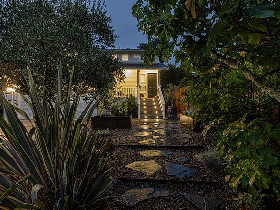 Rohnert Park, California, 94928, United States, 3 Bedrooms Bedrooms, ,2 BathroomsBathrooms,Residential,Forsale,1985923