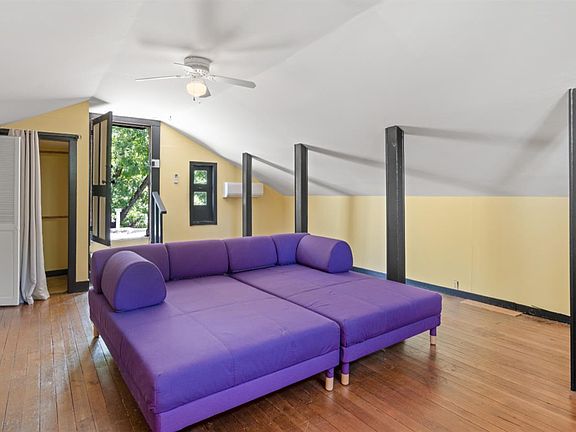 San Anselmo, California, 94960, United States, 2 Bedrooms Bedrooms, ,2 BathroomsBathrooms,Residential,Forsale,1985926