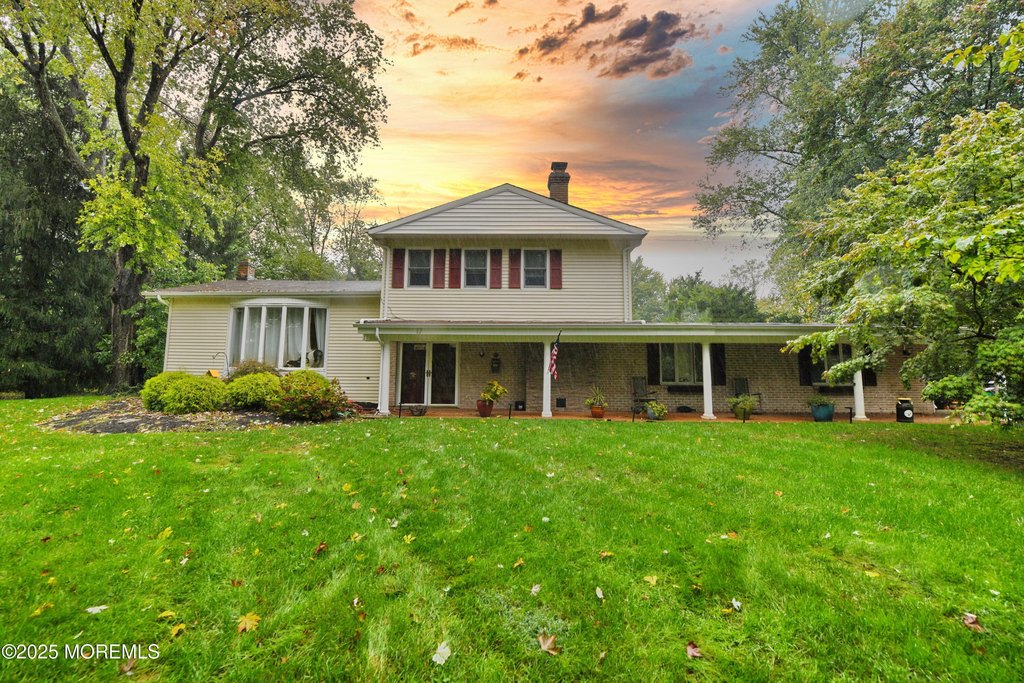 Lincroft, New Jersey, 07738, United States, 4 Bedrooms Bedrooms, ,3 BathroomsBathrooms,Residential,Forsale,2008478