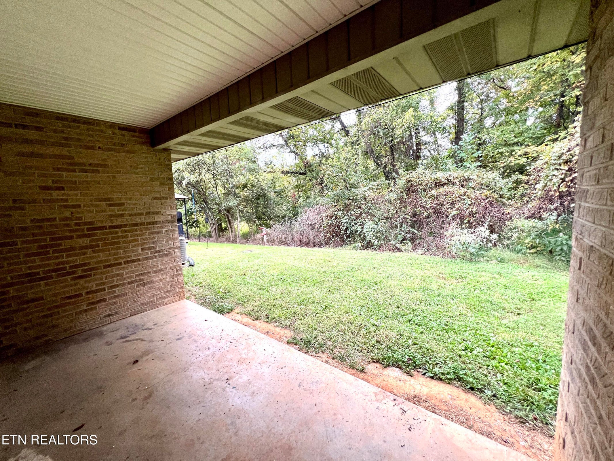 Kodak, Tennessee, 37764, United States, 2 Bedrooms Bedrooms, ,2 BathroomsBathrooms,Residential,Forsale,1973589