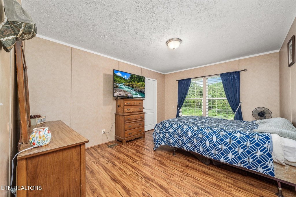 Decatur, Tennessee, 37322, United States, 4 Bedrooms Bedrooms, ,2 BathroomsBathrooms,Residential,Forsale,1929848