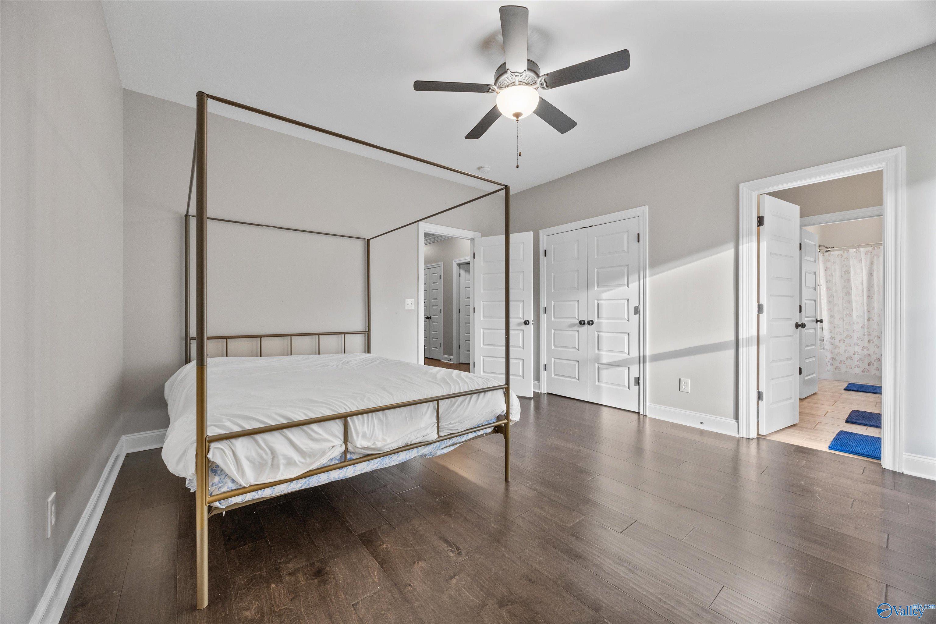 Gurley, Alabama, 35748, United States, 5 Bedrooms Bedrooms, ,4.5 BathroomsBathrooms,Residential,Forsale,2007711