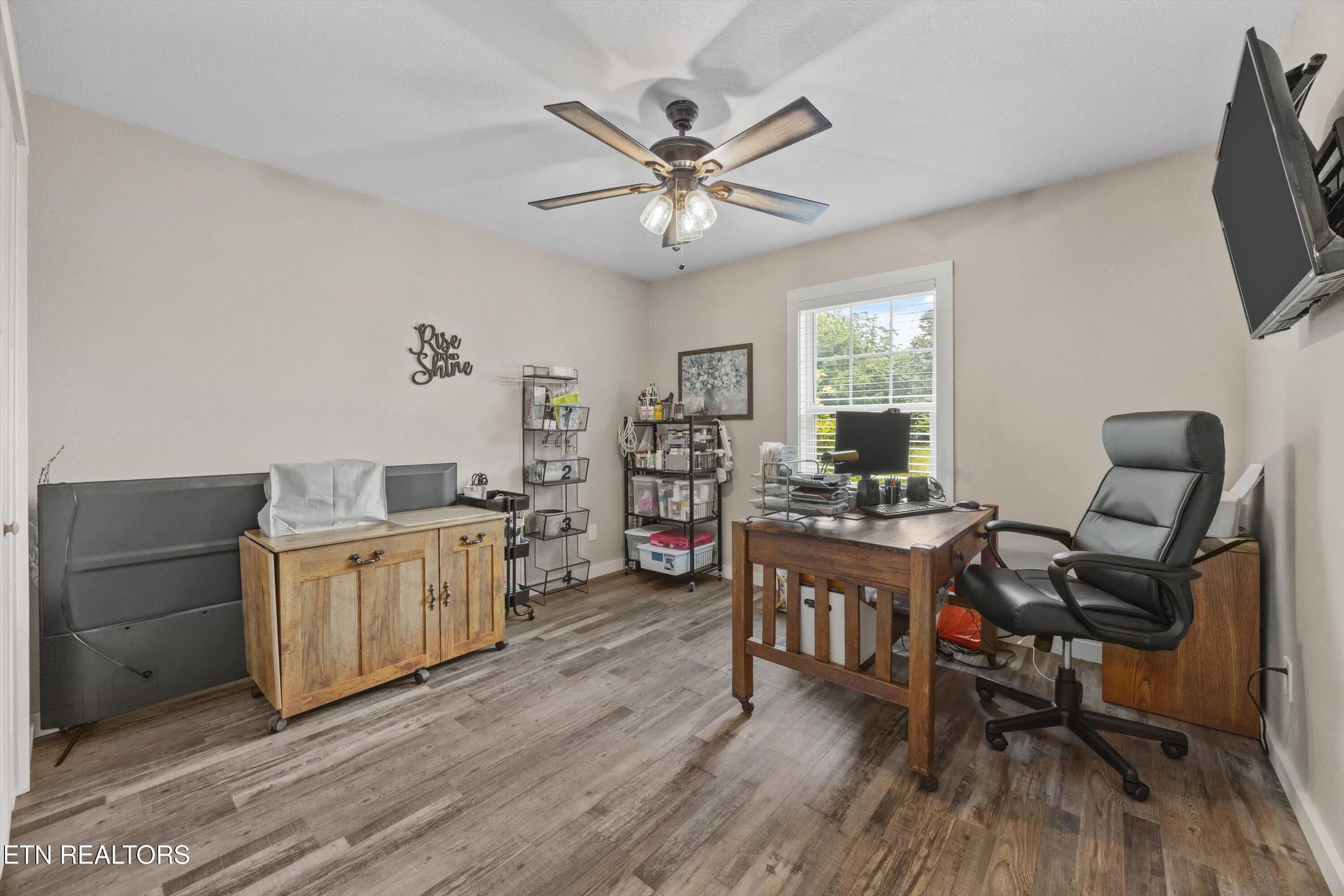 Sevierville, Tennessee, 37876, United States, 3 Bedrooms Bedrooms, ,4 BathroomsBathrooms,Residential,Forsale,1973590