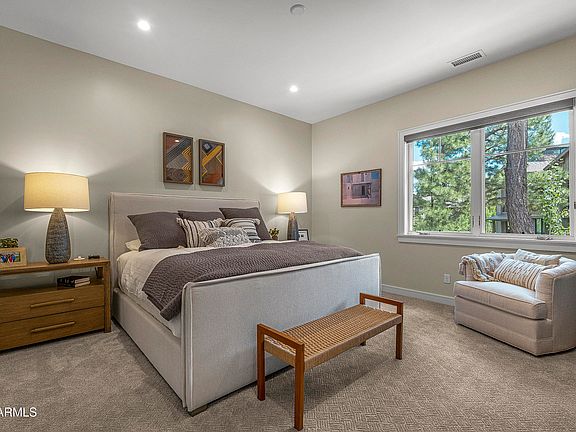 Flagstaff, Arizona, 86005, United States, 3 Bedrooms Bedrooms, ,2 BathroomsBathrooms,Residential,Forsale,1971075