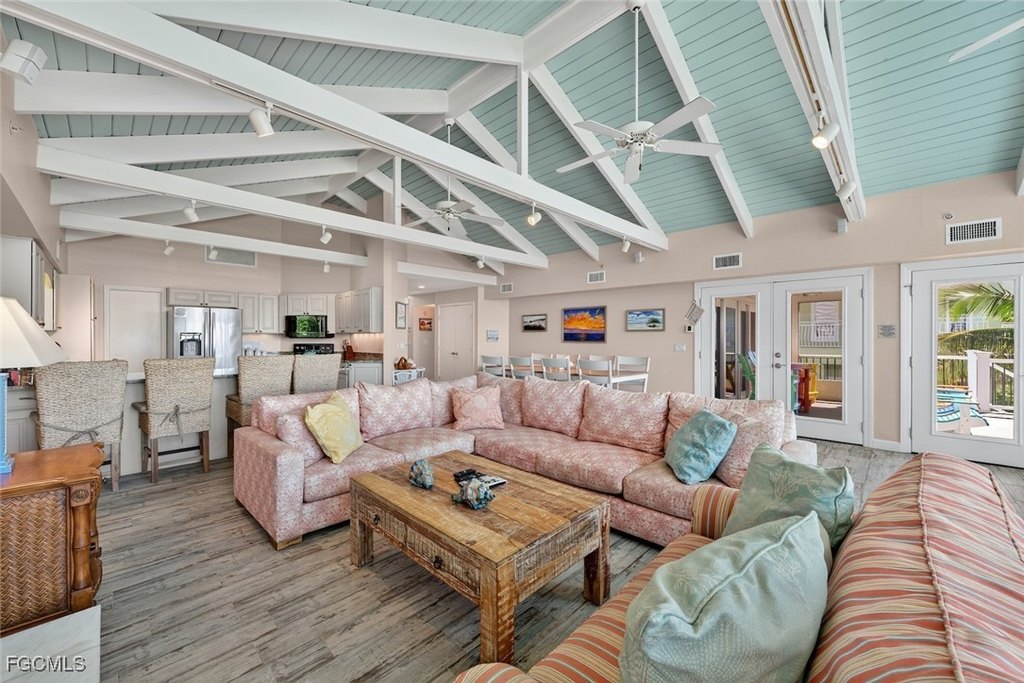 Captiva, Florida, 33924, United States, 4 Bedrooms Bedrooms, ,3.5 BathroomsBathrooms,Residential,Forsale,1971928