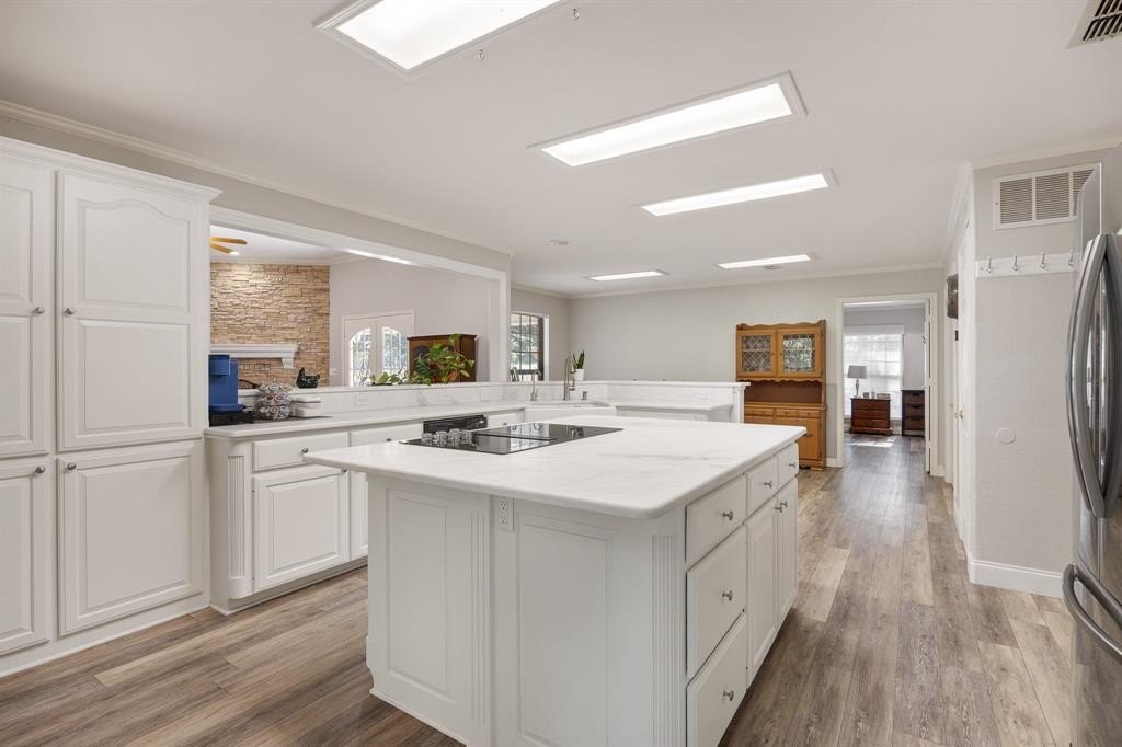 Brownsboro, Texas, 75756, United States, 4 Bedrooms Bedrooms, ,3.5 BathroomsBathrooms,Residential,Forsale,1973433