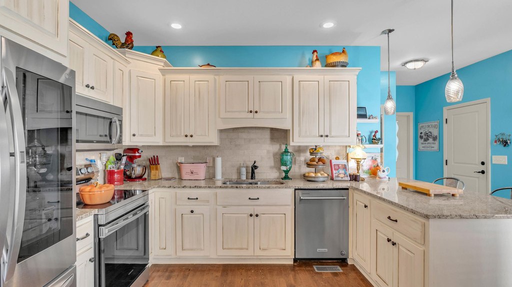 Ooltewah, Tennessee, 37363, United States, 5 Bedrooms Bedrooms, ,3.5 BathroomsBathrooms,Residential,Forsale,2009581