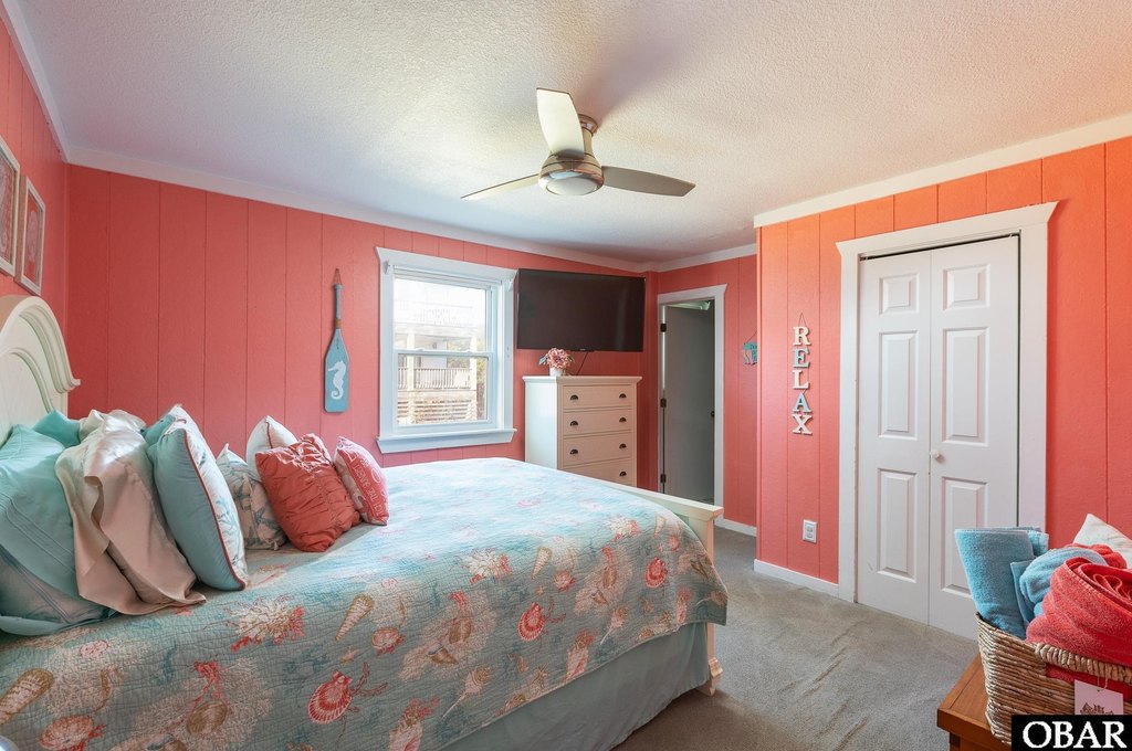 Corolla, North Carolina, 27927, United States, 5 Bedrooms Bedrooms, ,3 BathroomsBathrooms,Residential,Forsale,1993766